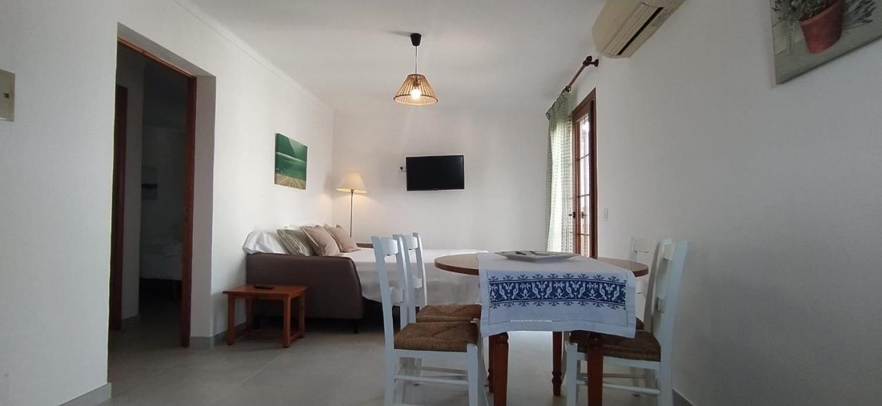 Apartamentos Villa Primera Cala Figuera  Bagian luar foto