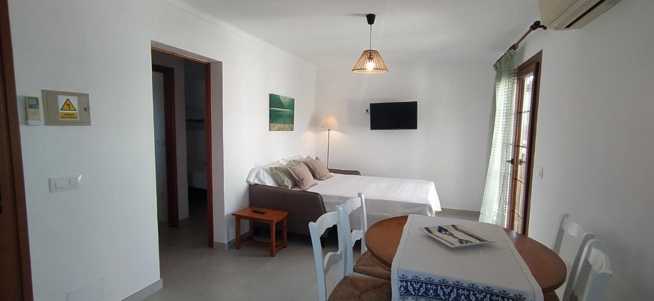 Apartamentos Villa Primera Cala Figuera  Bagian luar foto