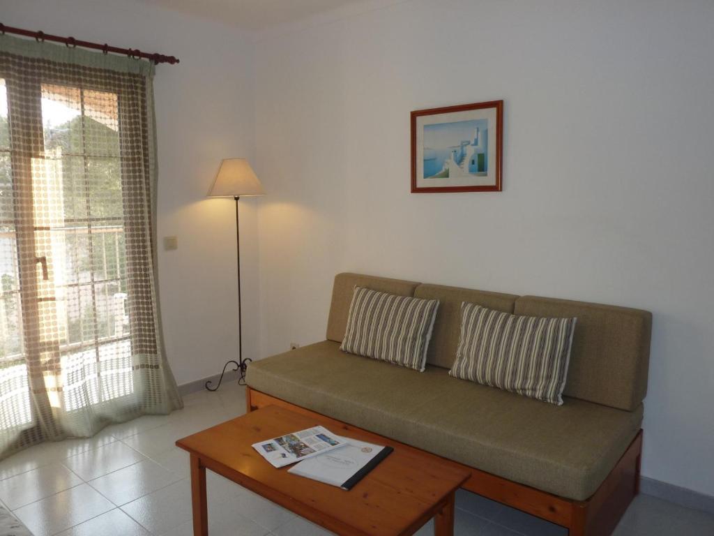 Apartamentos Villa Primera Cala Figuera  Ruang foto