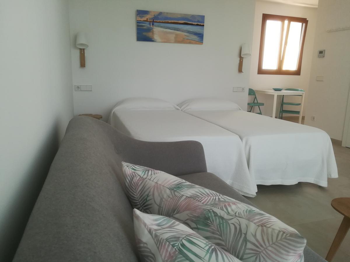 Apartamentos Villa Primera Cala Figuera  Bagian luar foto