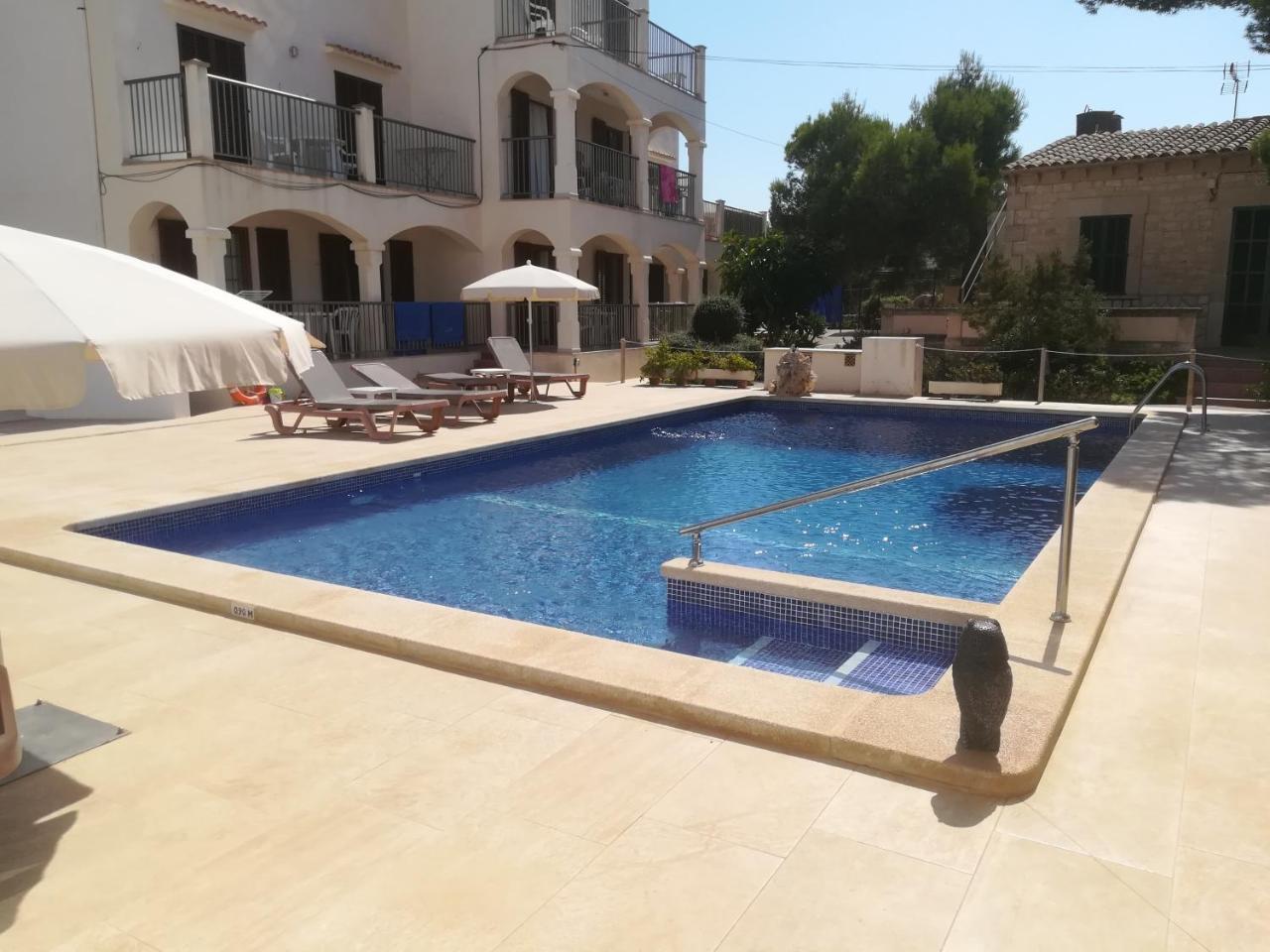 Apartamentos Villa Primera Cala Figuera  Bagian luar foto